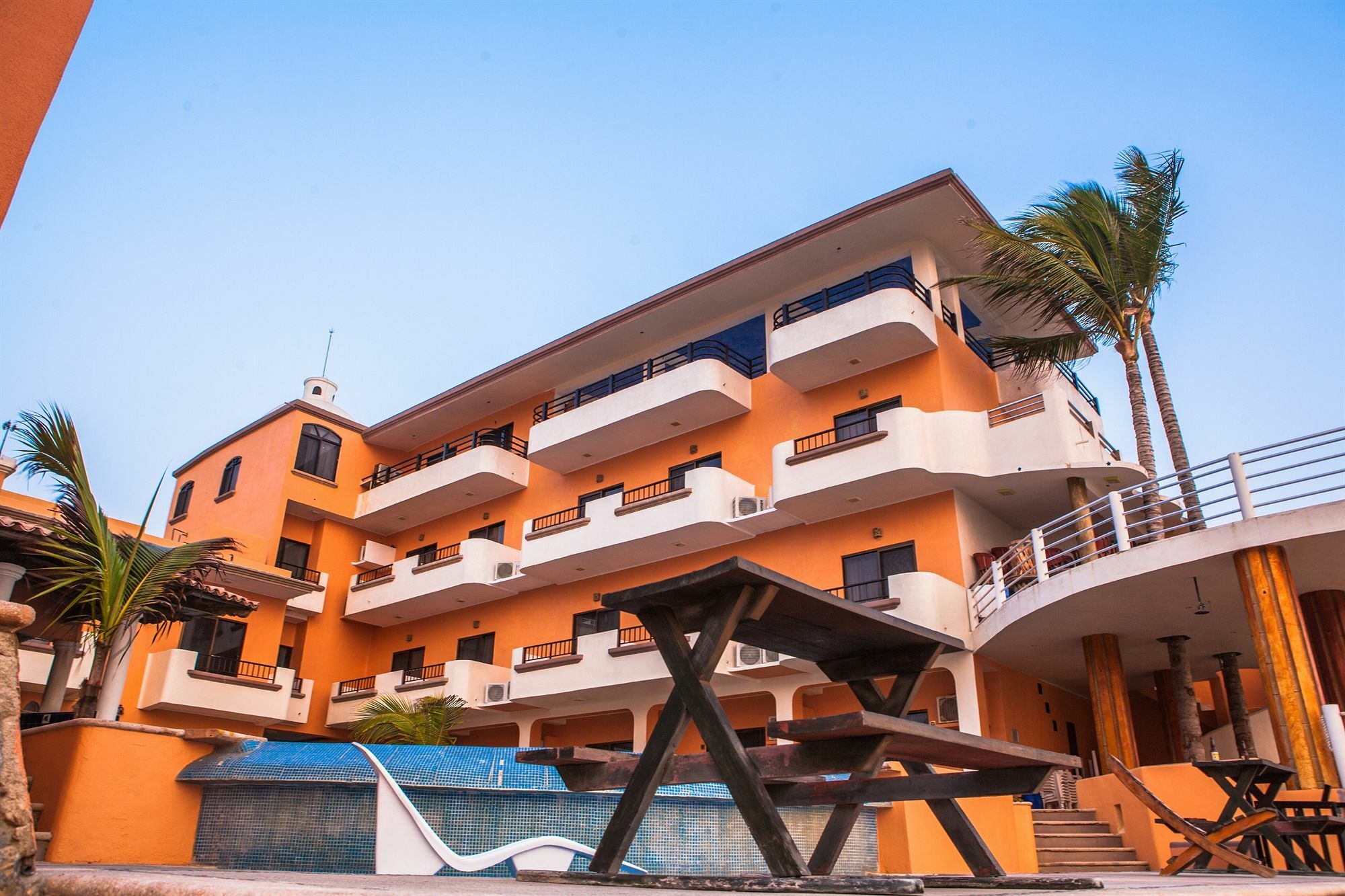 Hotel La Alondra Бара де Навидад Екстериор снимка